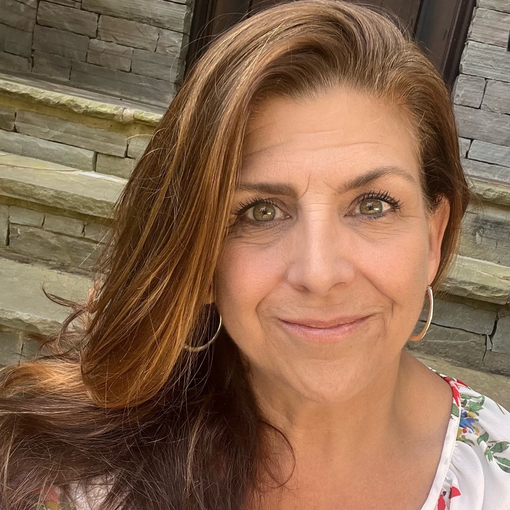 Meet your Posher, Lisa